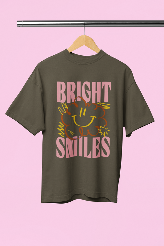 Bright Smiles Oversized t-shirt