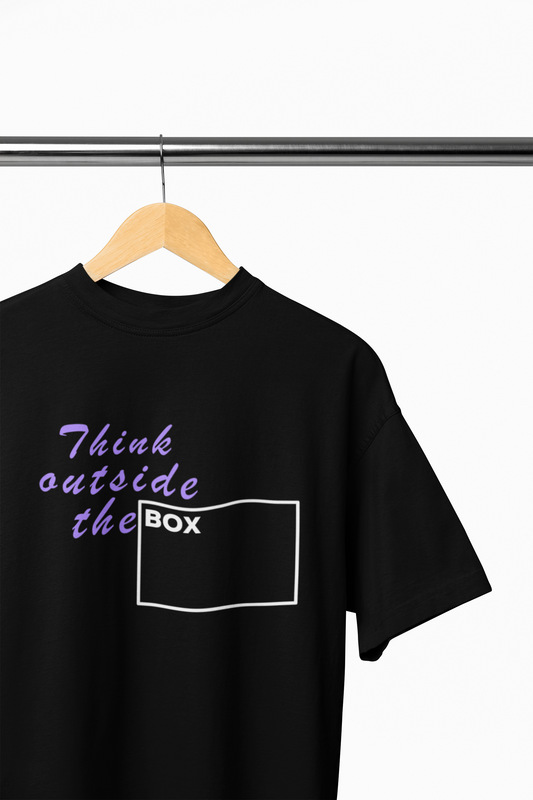 Think outside the box Oversized t-shirt